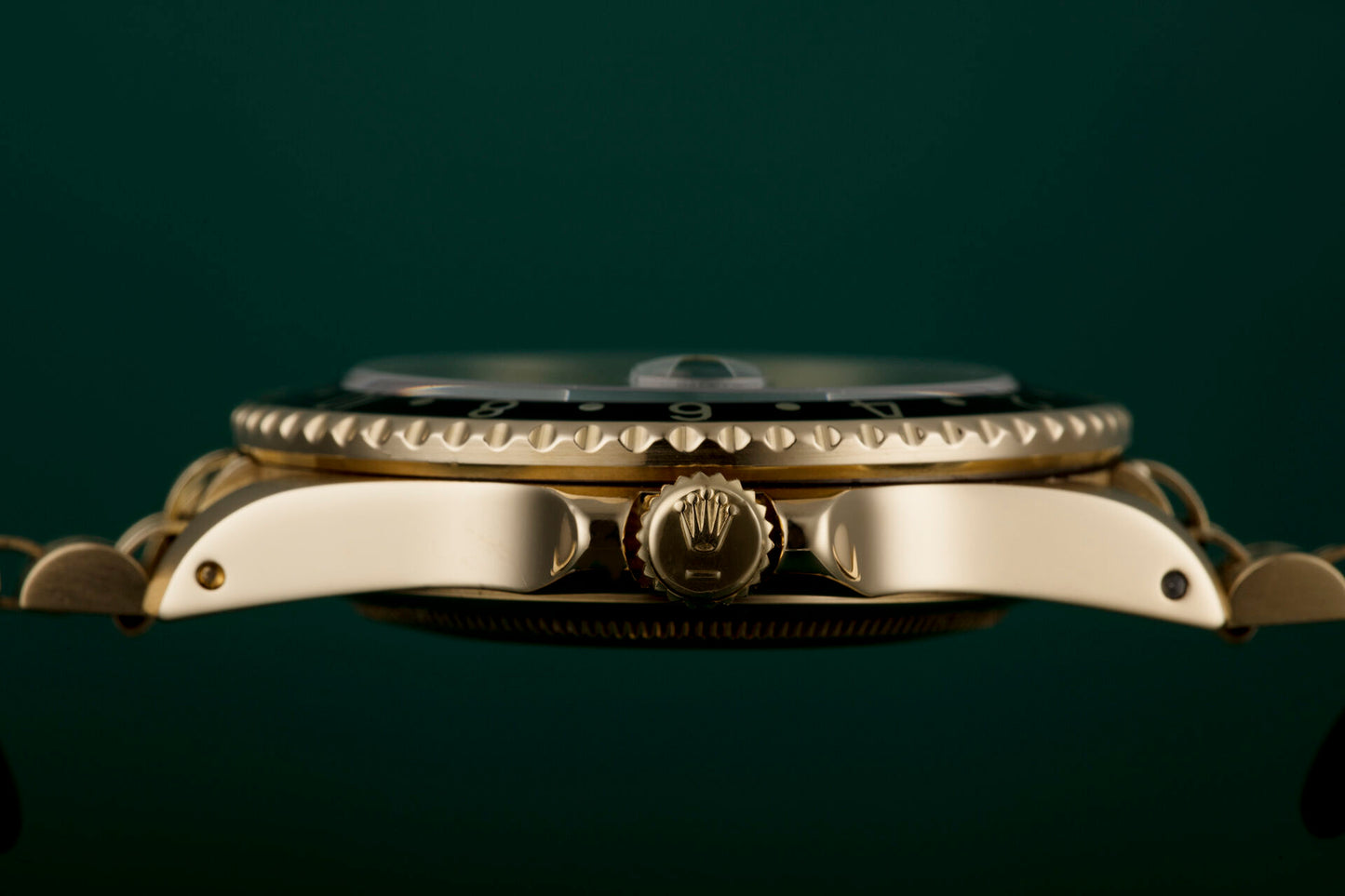 Rolex GMT-Master II M126718GRNR-0001 Oyster, 40 mm, yellow gold
